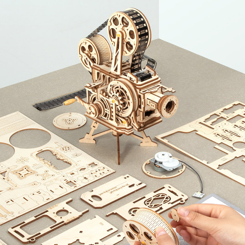 Vitascope Film Projector Kit